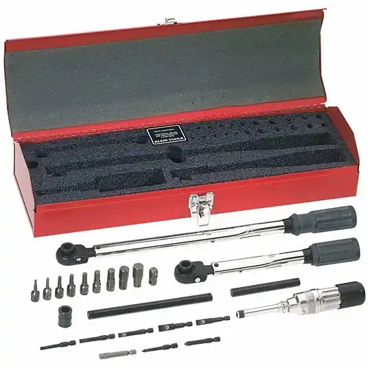 Klein 57060 Master Electrician‘s Torque Wrench Set, 25-Piece