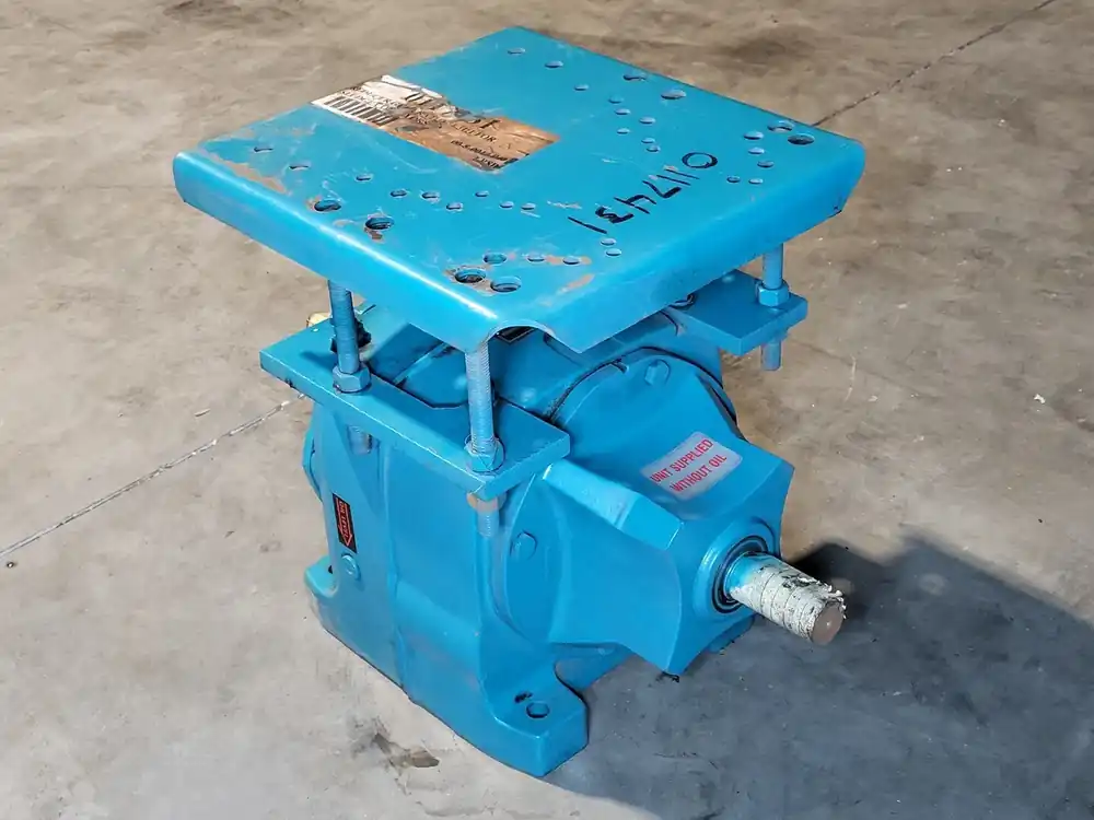 14.31 1 Ratio Gear Reducer for Sludge Conveyor, SFN45B14M-254T