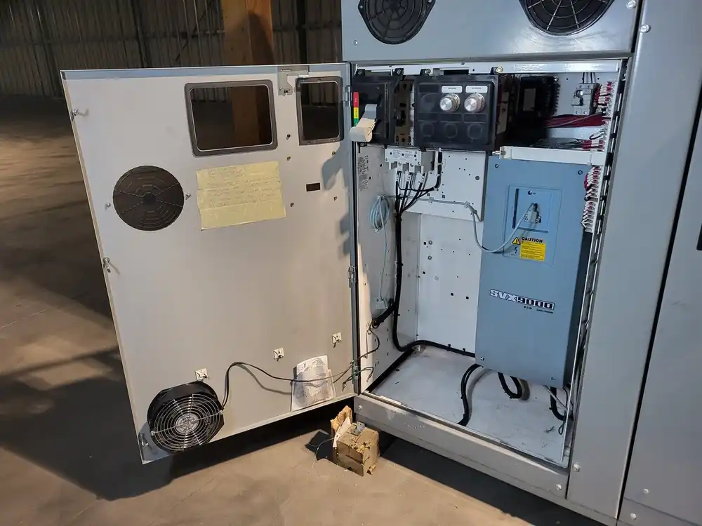 30 hp, 600 Volts, 3-Phase VFD SVX030A1-5A4N1 Bucket for Freedom 2100 MCC Frame
