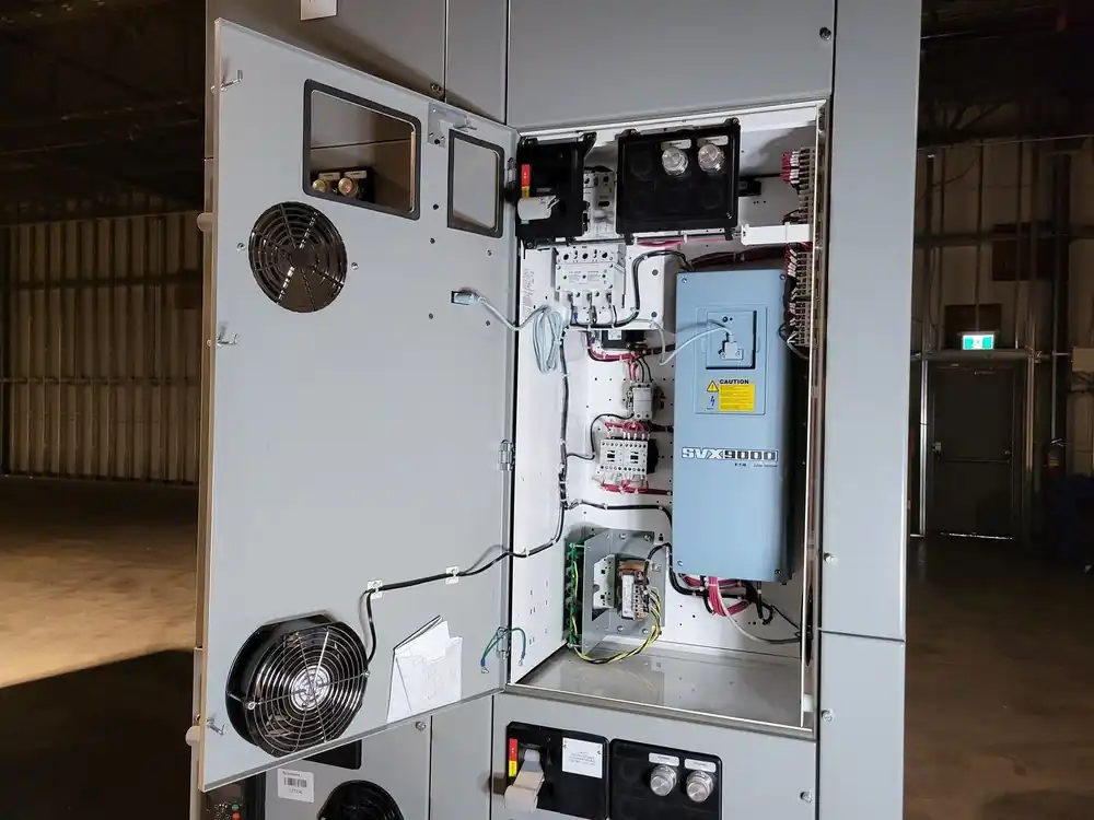 3 hp, 600 Volts, 3-Phase VFD SVX002A1-5A4N1 Bucket for Freedom 2100 MCC Frame