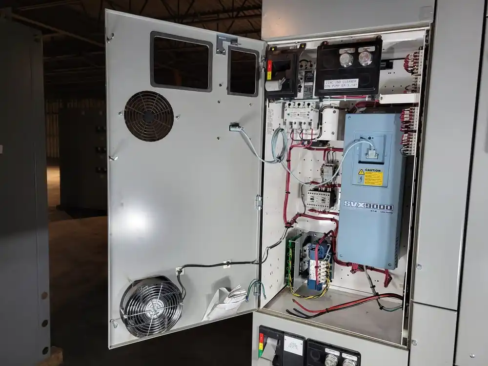 5 hp, 600 Volts, 3-Phase VFD SVX020A1-5A4N1 Bucket for Freedom 2100 MCC Frame