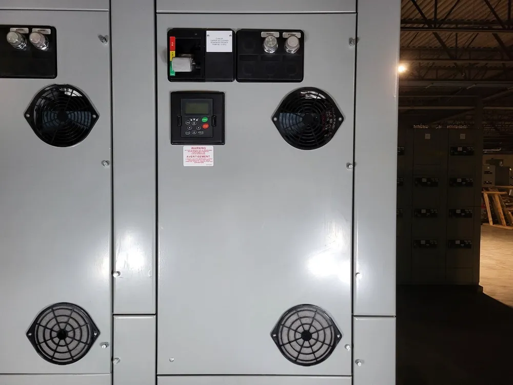 5 hp, 600 Volts, 3-Phase VFD SVX004A1-5A4N1 Bucket for Freedom 2100 MCC Frame