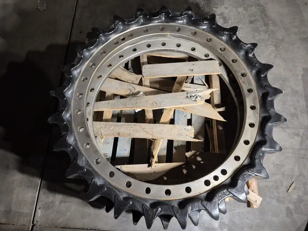 Sprocket R7618000M01 for HITACHI EX1900