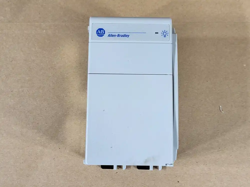 Compact I/O Power Supply 1769-PA4