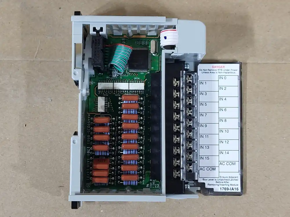 16 Point Input Module 1769-IA16
