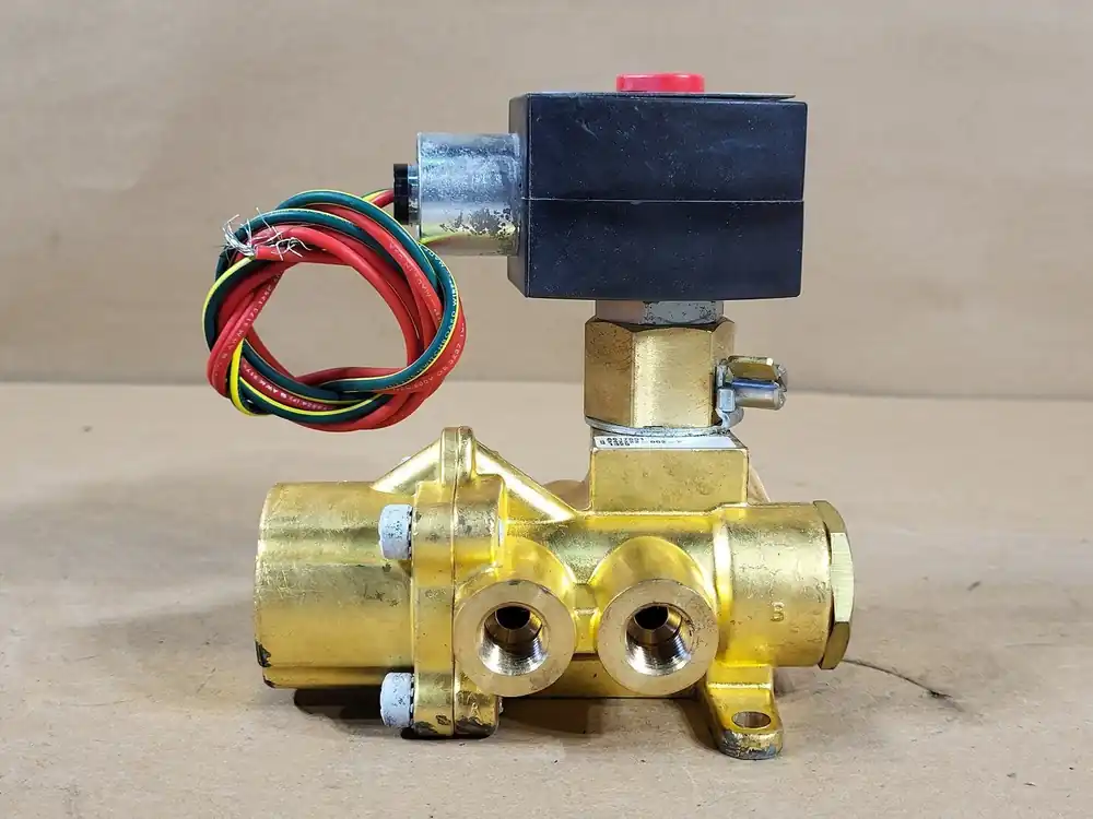 Pilot Operated Solenoid Valve 1/4", 4-Way, EF8344G70MO