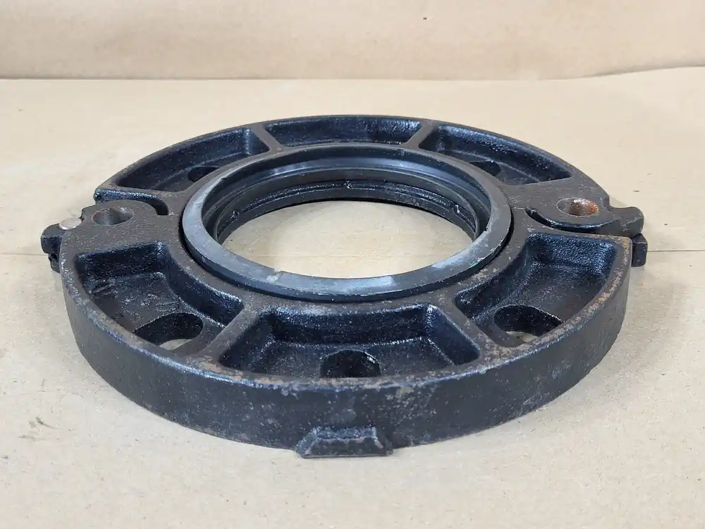 4" Flange Adapter 741, 5/8" Bolt
