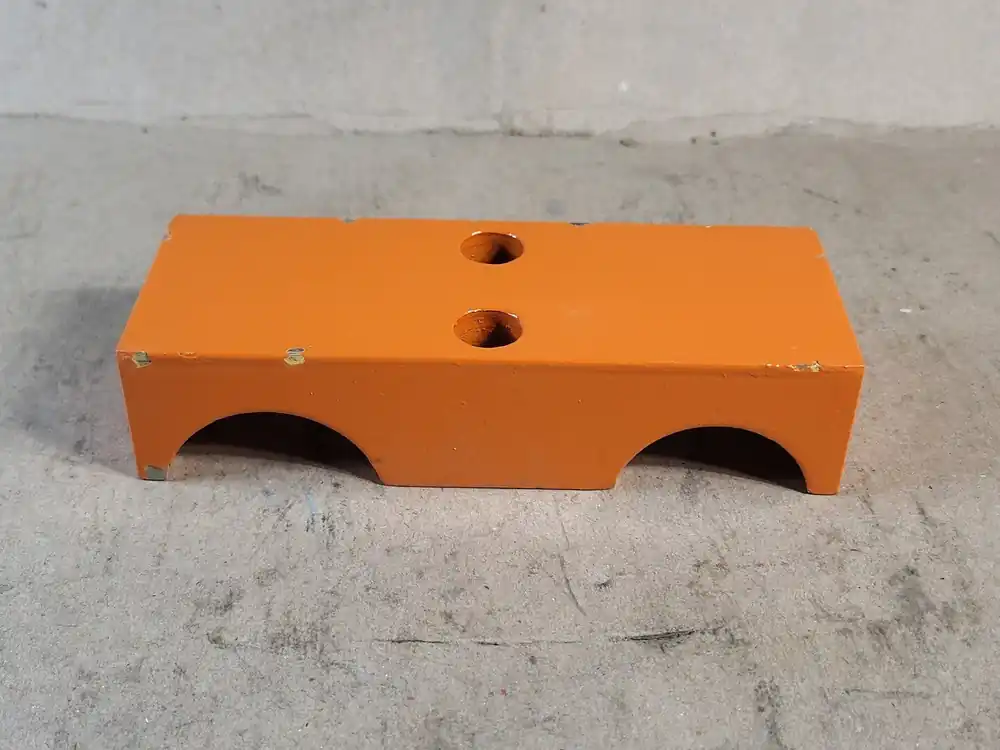 Pipe Clamp 4439521