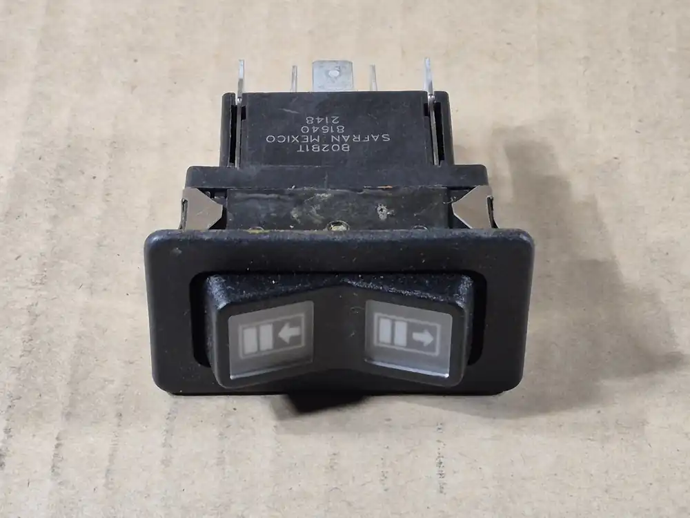 Rocker Switch PC0490