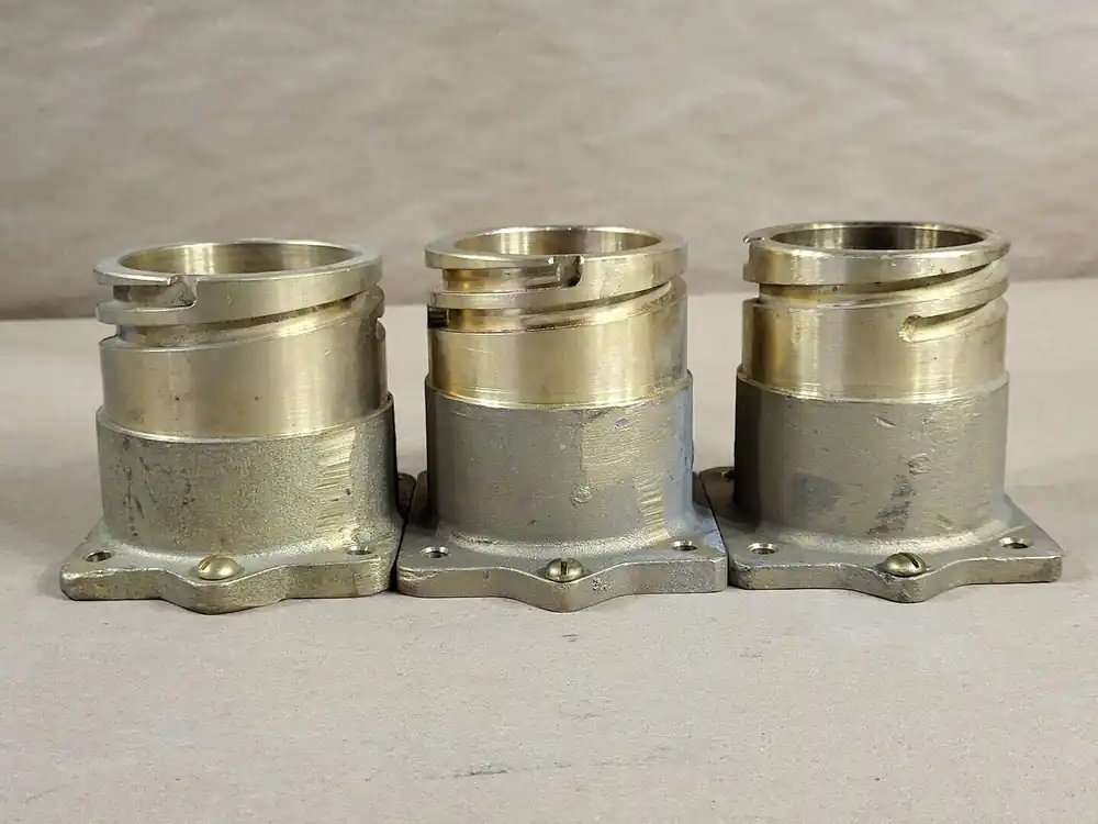 Uni-lock Connector 3/4 Turn Lock Female Panel Mount (Box of 3)