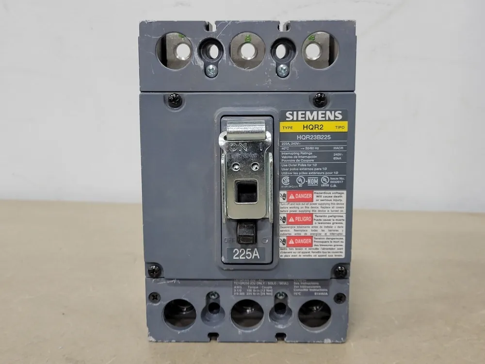 225 Amp, 3 Pole, 240 Volts Circuit Breaker HQR23B225