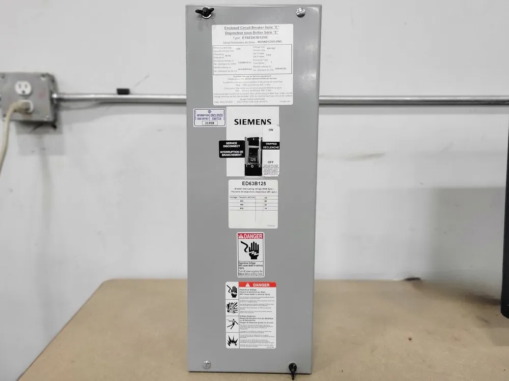 125 Amp, 3 Pole, 600 Volts Circuit Breaker ED63B125 w/ Enclosure