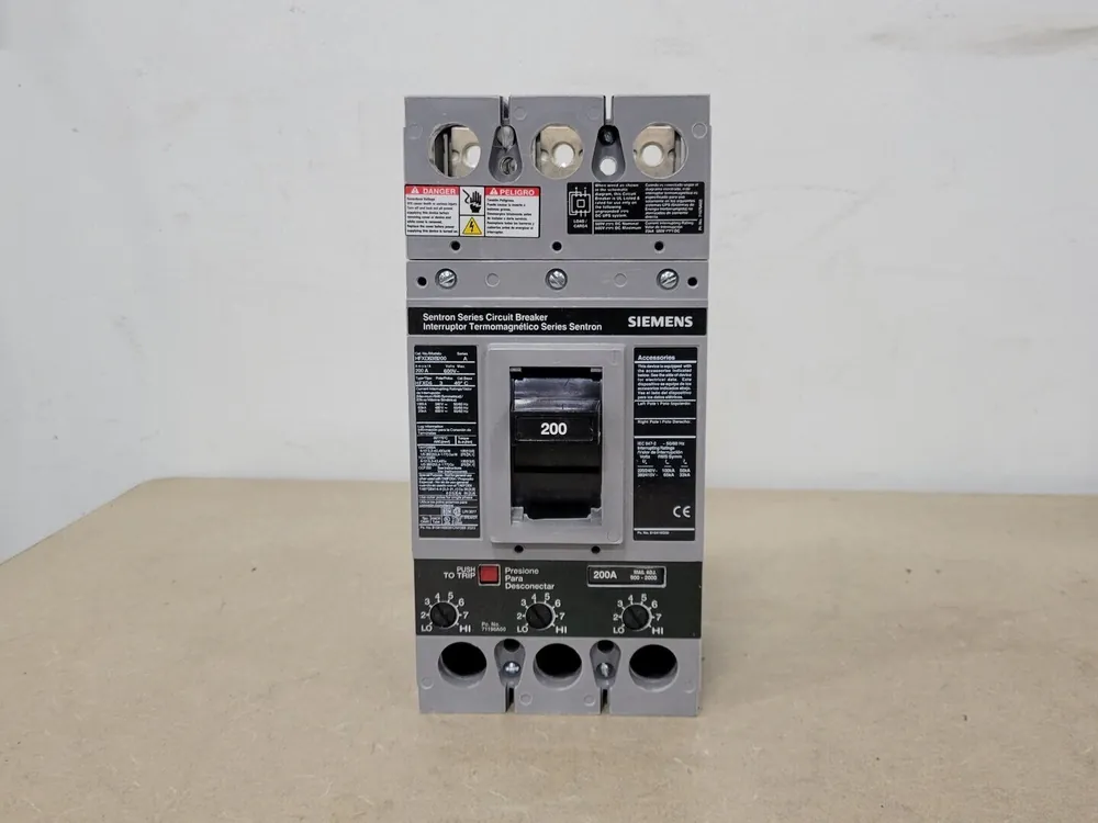 200 Amp, 3 Pole, 600 Volts Circuit Breaker HFXD63B200 w/ Trip Unit