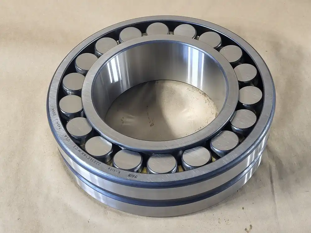 Spherical Roller Bearing 180mm ID x 320mm OD x 86 mm W, 22236E1AKMC3