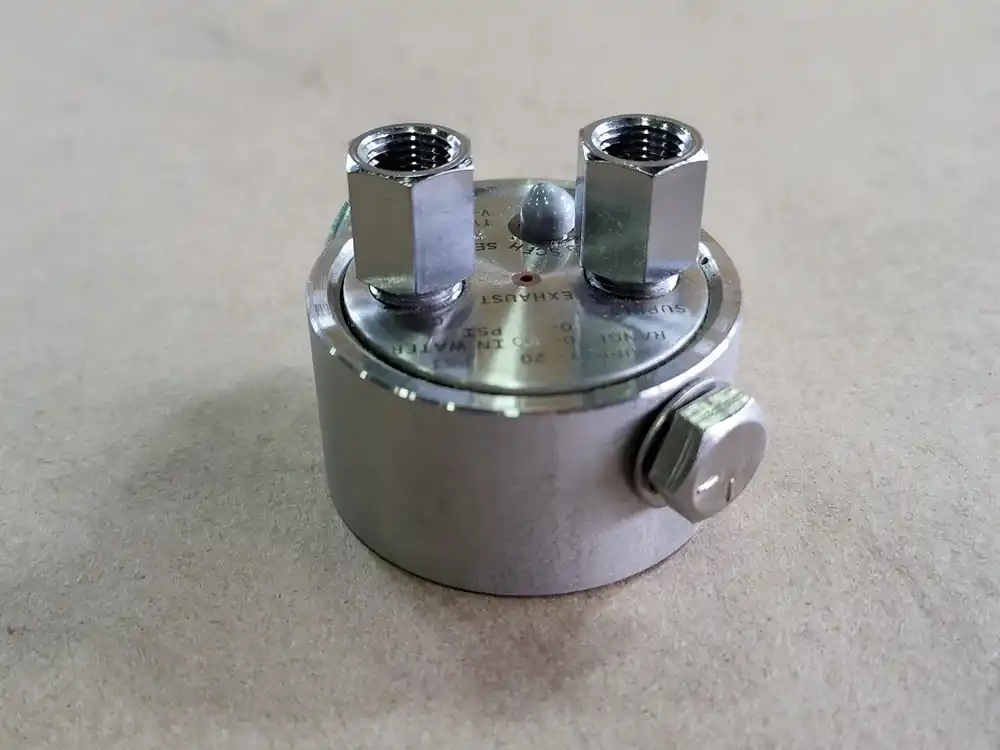 Level Transmitter LT/DR-100, Range 0-100 in. water