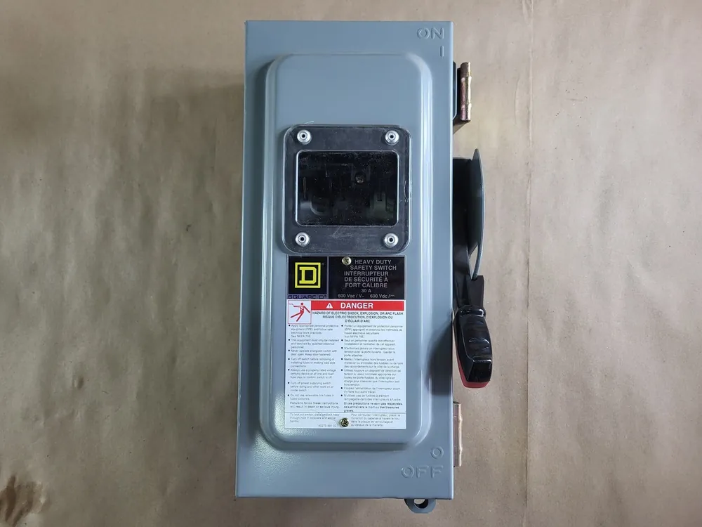 30 Amp, 3 Pole, 600 Volts Non-Fuse Disconnect Switch CHU361AWK