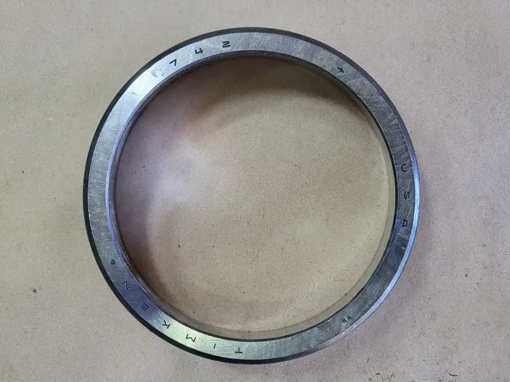 Tapered Roller Bearing Cup 742