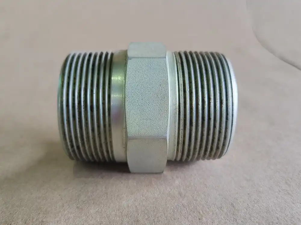 1-1/2" Hex Nipple Adapter