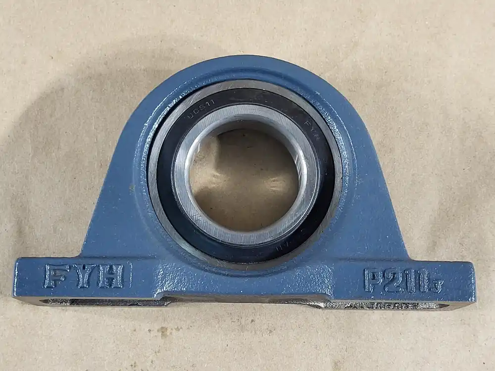 Pillow Block Housing P211J with Insert Bearing UCS11
