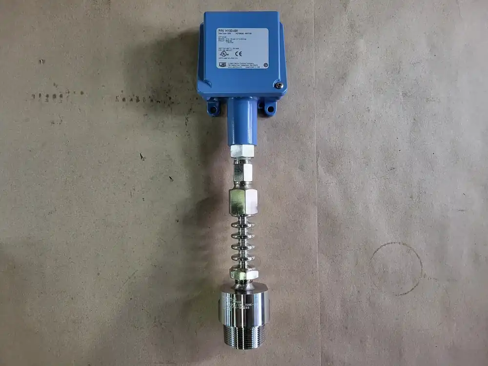 Pressure Switch H100-491, 10 to 100 psi