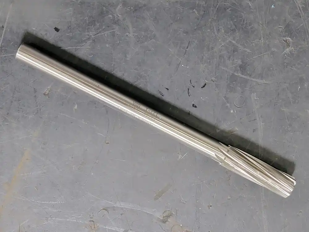 11/16in. x 10-1/2in. Right-Spiral Chucking Reamer, 0.6875in. Dia. Str. Shank