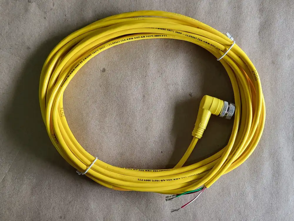 5meter 22AWG 3P Male Cordset Angled PVC Cable 1200720713 P/N E18215
