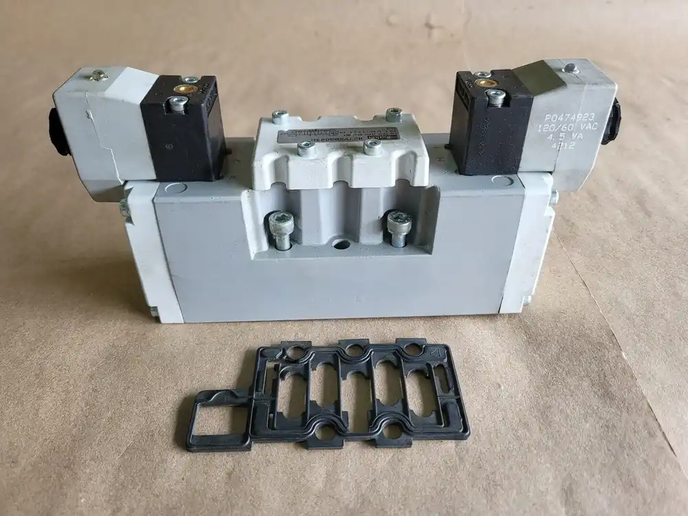 145 psig Double Solenoid Valve H27VXBG023D