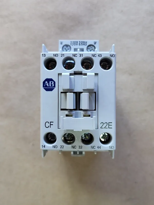 25 Amp Control Relay 700-CF220, Series A