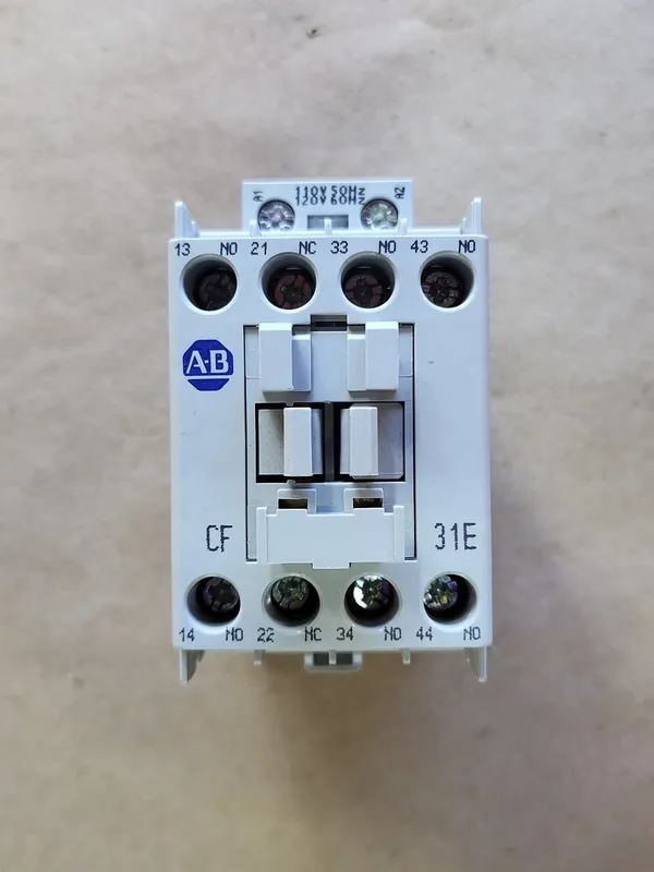 25 Amp Control Relay 700-CF310, Series A