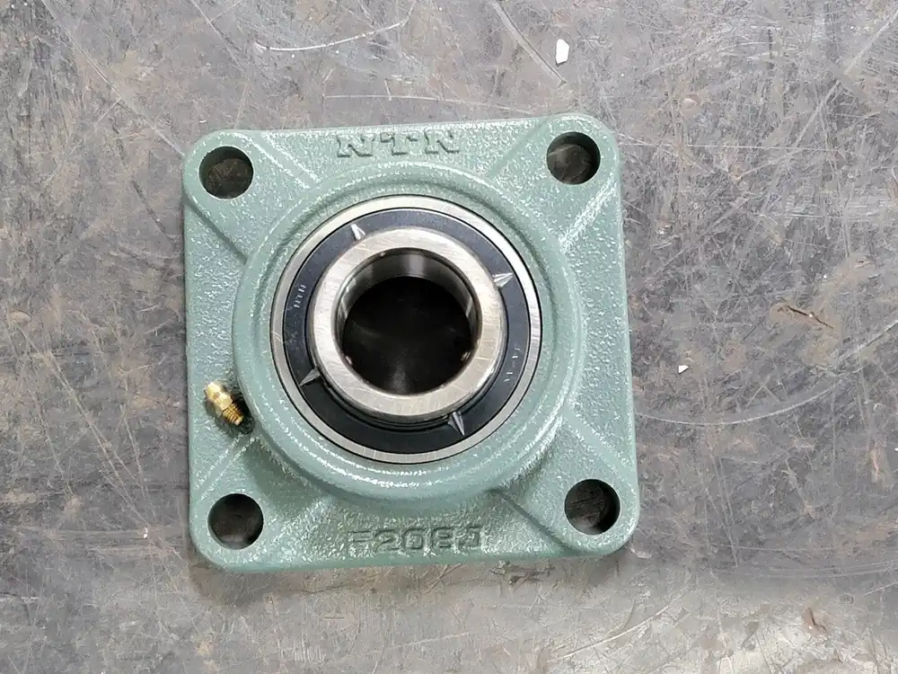 Flange Block Bearing 1-1/2" Bore, UCF208-108D1