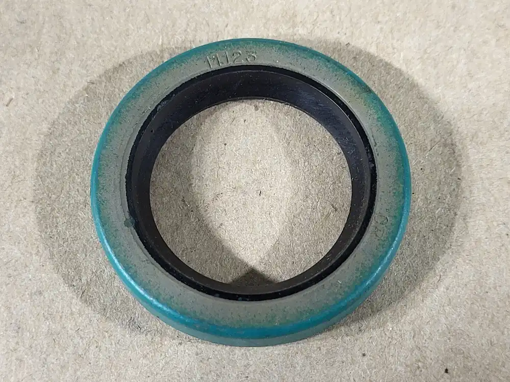 Nitrile Rubber Shaft Seal 11123