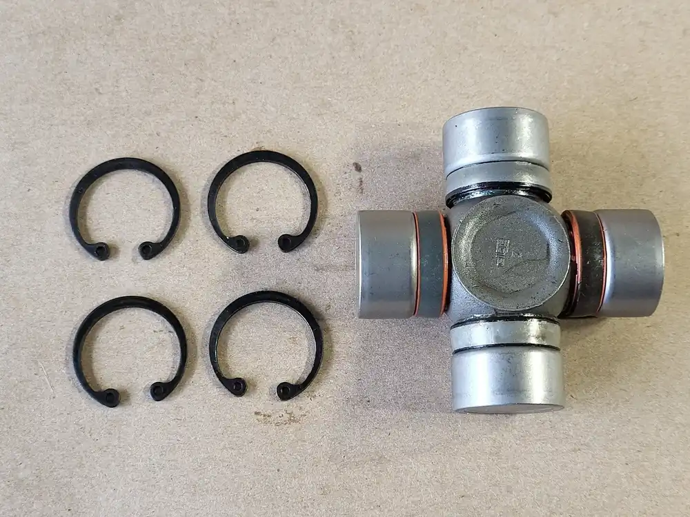 Precision Universal Joint Cross Unit PUJ/813