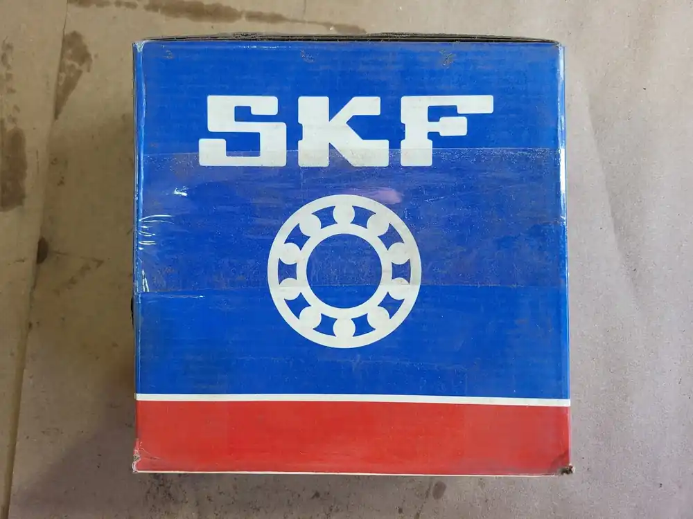 Square Flanged Ball Bearing Unit w/ Set Screw Locking FY 1.15/16 TF
