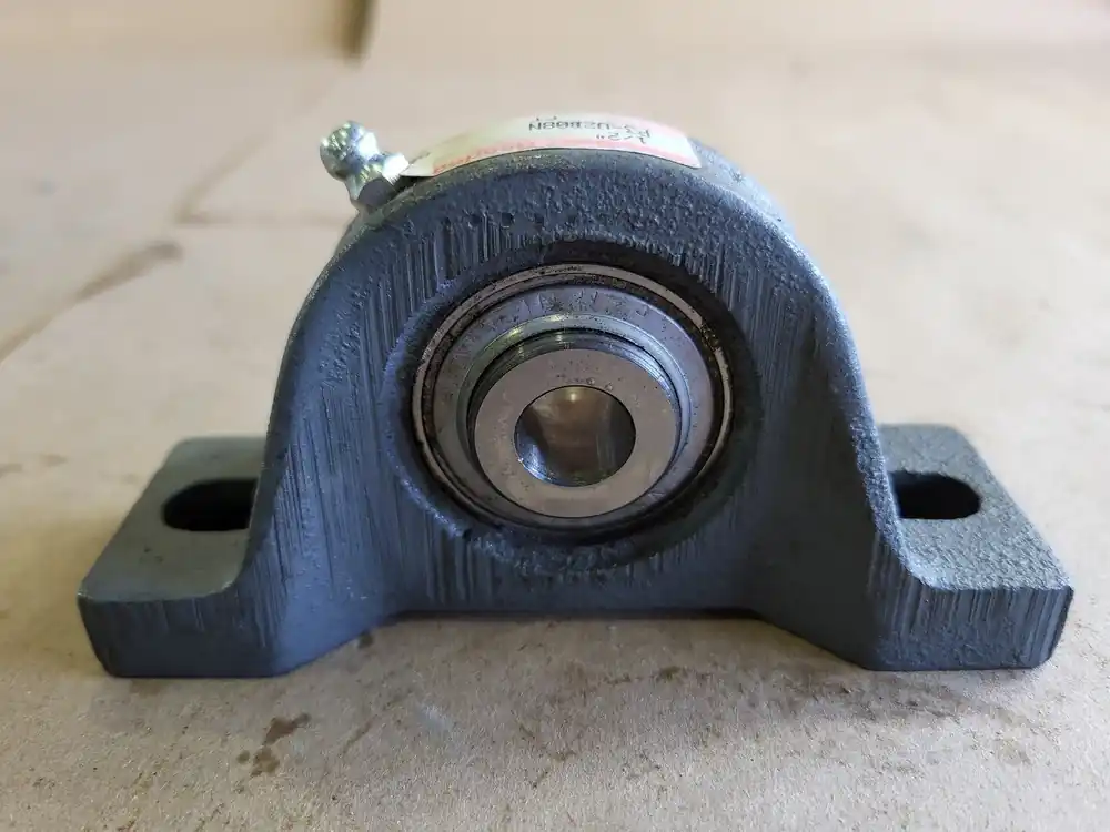 Pillow Block Ball Bearing Unit 1/2" Bore, P3U2B08N