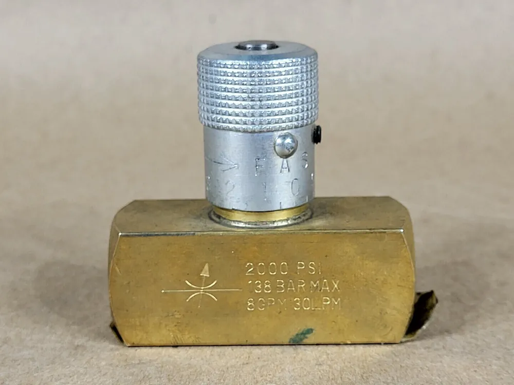 3/8" Needle Valve N600B, 2000 PSI, 8 GPM