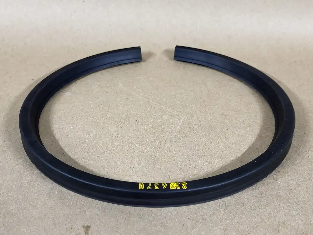 Split Oil Seal 25003-6378, 7.5"x8.5"x0.5"