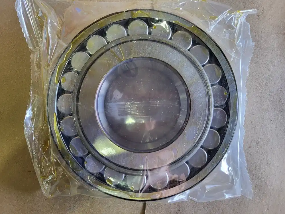 Spherical Roller Bearing, 70 x 150 x 35mm, 21314E