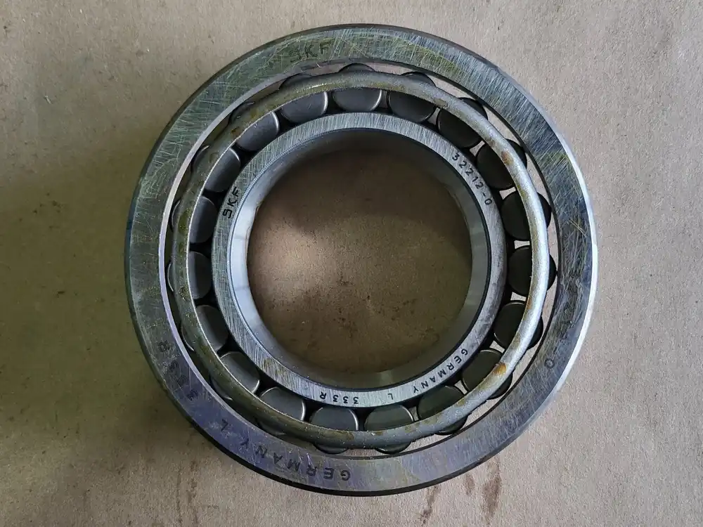 Single Row Tapered Roller Bearing, 60 x 110 x 29.75mm, 32212 J2/Q