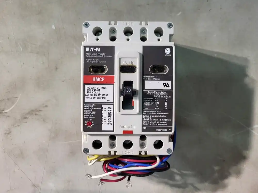 100 Amp, 3 Pole, 600 volts Circuit Breaker HMCP100R3S