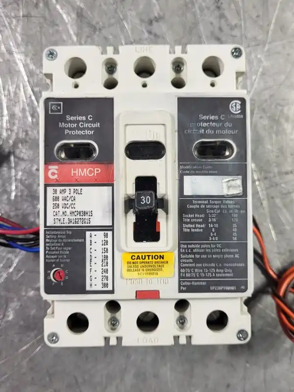 30 Amp, 3 Pole, 600 volts Circuit Breaker HMCP030H1S