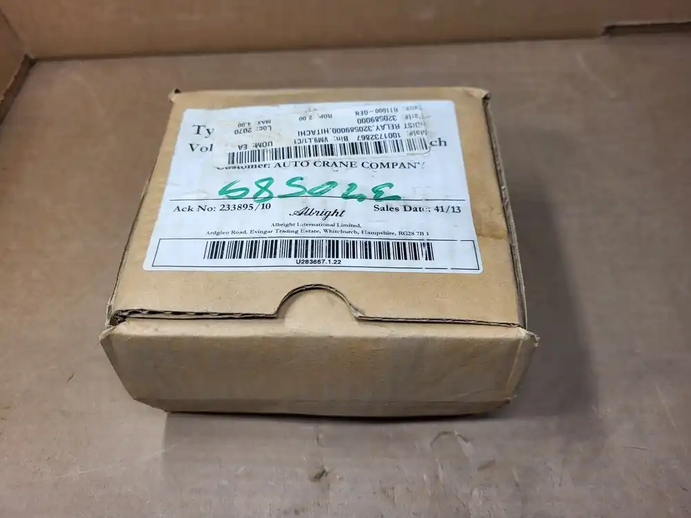 100 Amp Hoist Relay 320589000, Albright DC88-446P, 12V