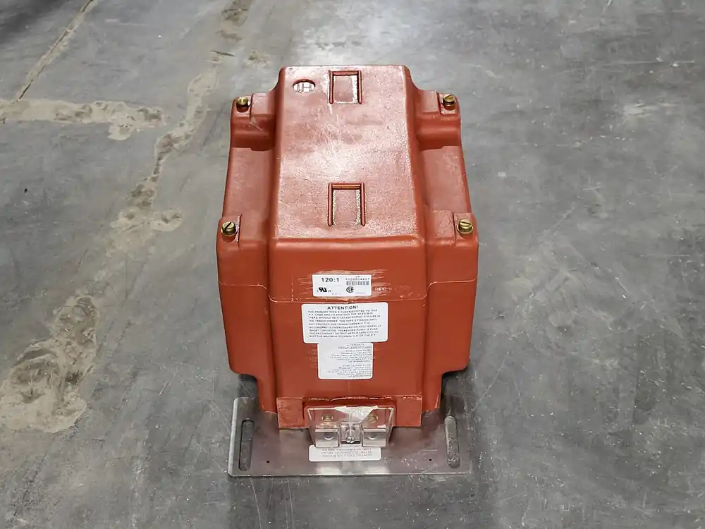1.5 kVA Control Transformer 14400 pri. volts, 120 sec. volts PTG5-2-110-1442FF