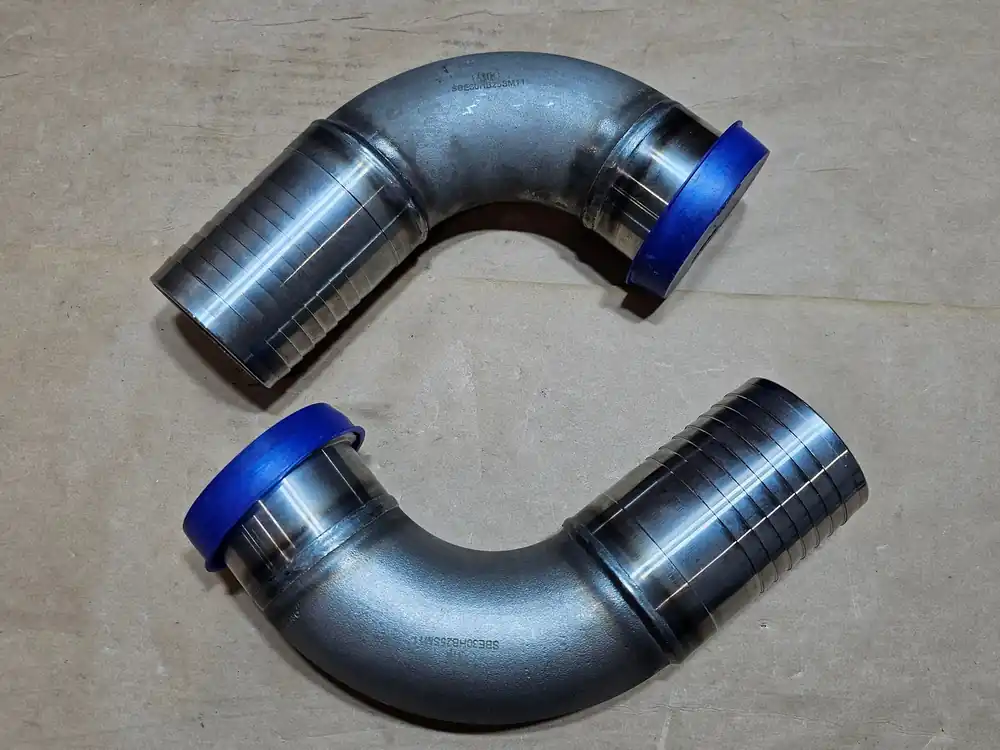 2-1/2" Code 61 Flange x 3" Hose Barb 90 Deg Elbow SBE30HB25SM11 (Box of 2)
