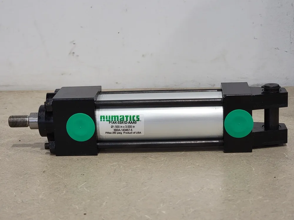 Pneumatic Cylinder 1.5" Bore x 3" Stroke P1AK-03A1D-AAA0