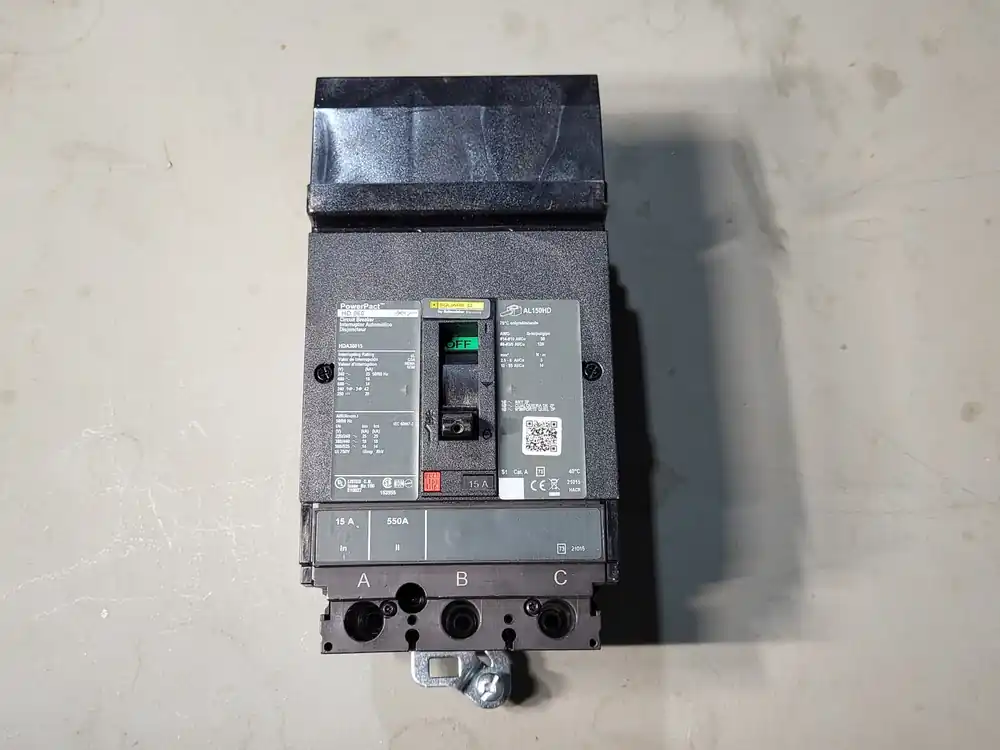 15 Amp, 3 Pole, 600 Volt Circuit Breaker HDA36015