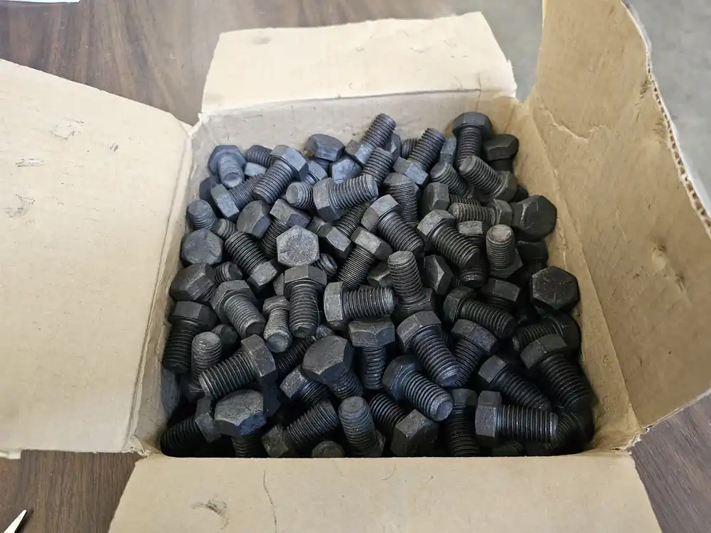 3/4" Dia x 1-1/4"L GR5 NC Hex Head Bolt (Box of 200)