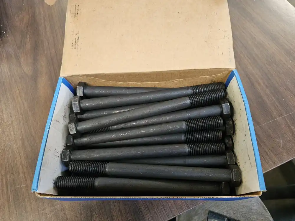 5/8"Dia x 8"L Grade 5 Hex Cap Bolt CSH5C58-8 (Box of 25)