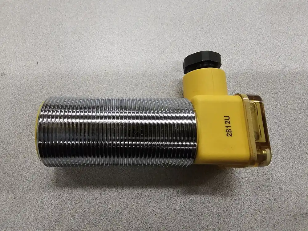 Proximity Switch Bi10-G30SK-AZ3X2