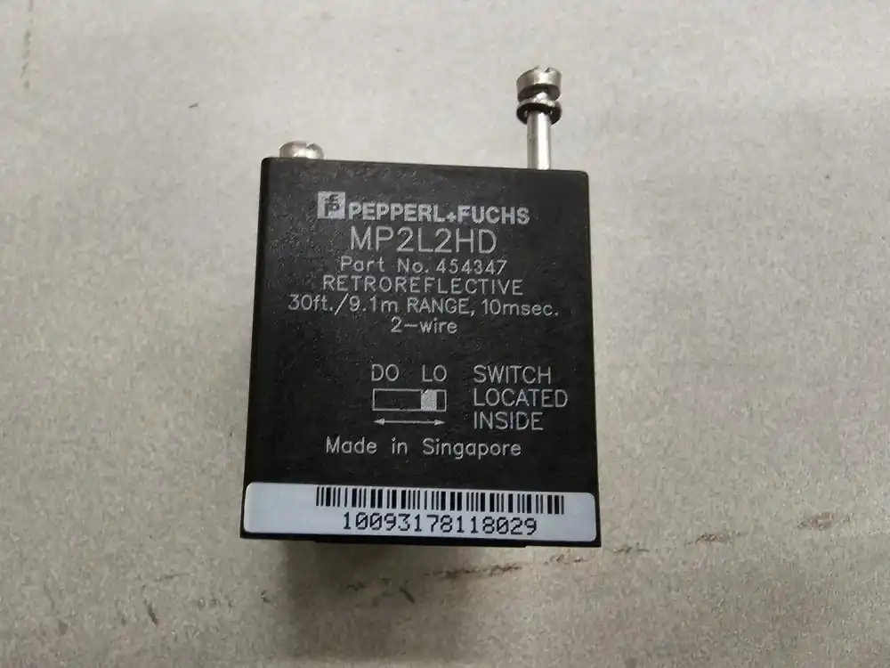 Retroreflective Photoelectric Sensor MP2L2HD, P/N 454347