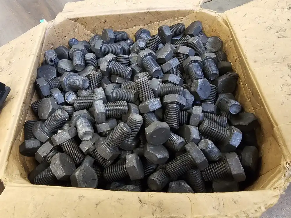 3/4-10X1-1/4 GR5 NC Hex Head Bolt (Box of 200)